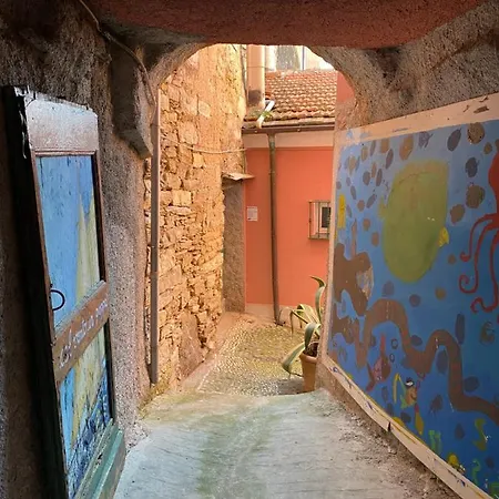 아파트 Il Maniero Valloria Marittima